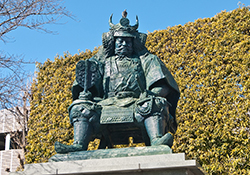 武田信玄公銅像 